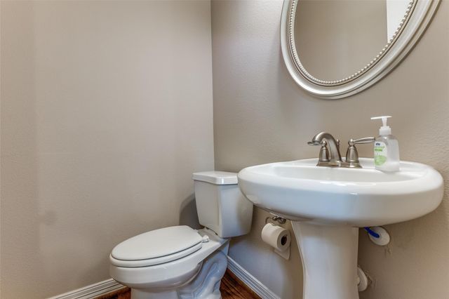 5305 Egbert Street C, Houston, TX 77007