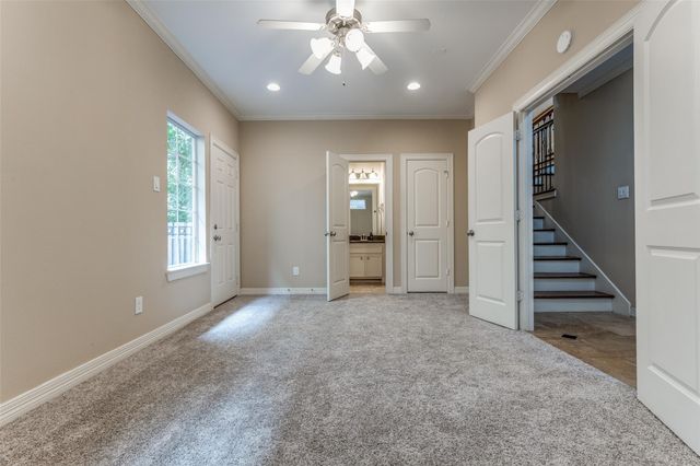 5305 Egbert Street C, Houston, TX 77007