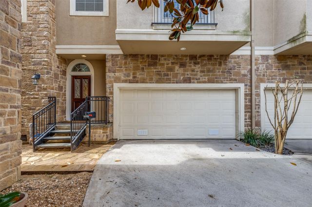 5305 Egbert Street C, Houston, TX 77007