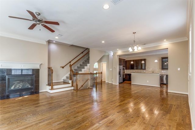 5305 Egbert Street C, Houston, TX 77007