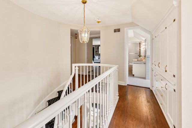 7307 N Bridge LANE, Fox Point, WI 53217