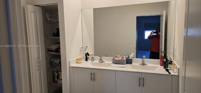 11955 SW 241st Ter, Homestead, FL 33032