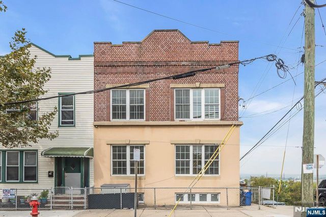183 Thorne Street, Jersey City, NJ 07307