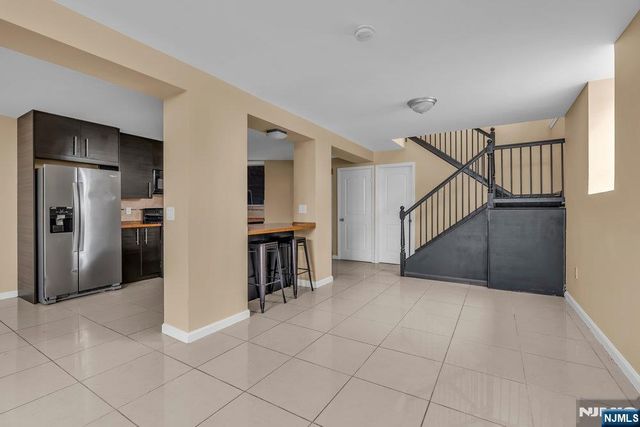 183 Thorne Street, Jersey City, NJ 07307