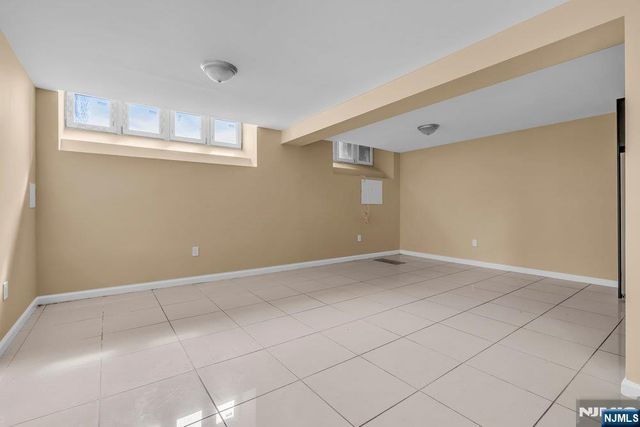 183 Thorne Street, Jersey City, NJ 07307