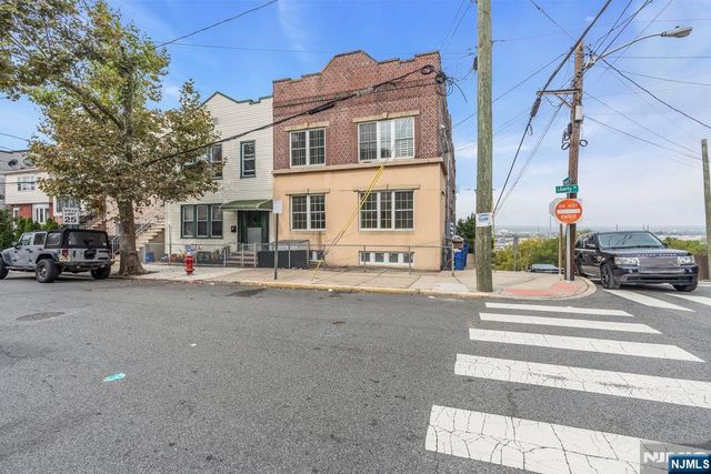 183 Thorne Street, Jersey City, NJ 07307