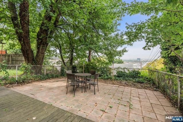 183 Thorne Street, Jersey City, NJ 07307