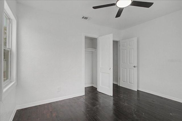 4004 N MUNRO STREET, Tampa, FL 33603