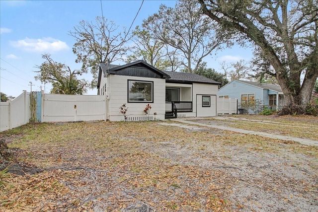 4004 N MUNRO STREET, Tampa, FL 33603