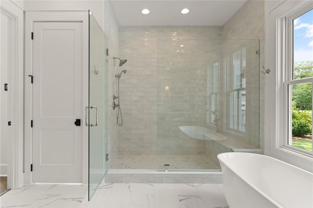 337 Lake Stillwater Drive, St Simons Island, GA 31522