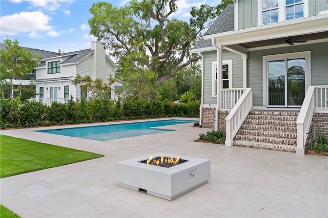 337 Lake Stillwater Drive, St Simons Island, GA 31522