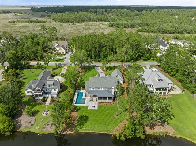 337 Lake Stillwater Drive, St Simons Island, GA 31522