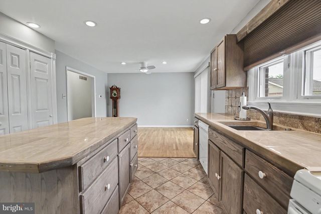 138 CASIMIR DR, New Castle, DE 19720
