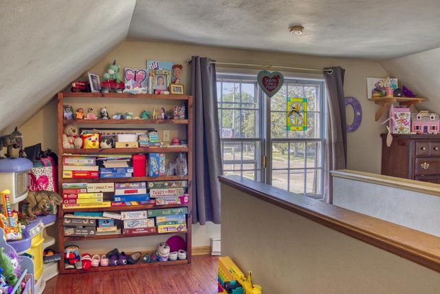 1013 N LINWOOD AVENUE, Appleton, WI 54914