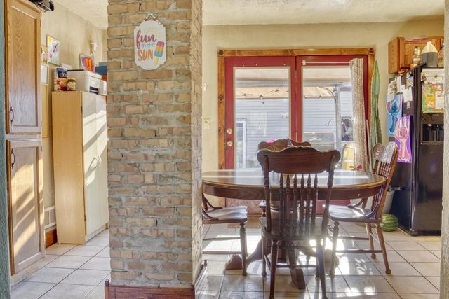 1013 N LINWOOD AVENUE, Appleton, WI 54914
