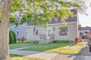 1013 N LINWOOD AVENUE, Appleton, WI 54914