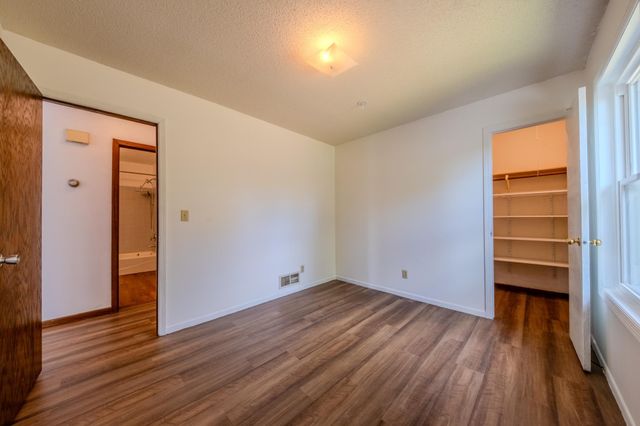 8809 Packard Avenue NE, Otsego, MN 55330