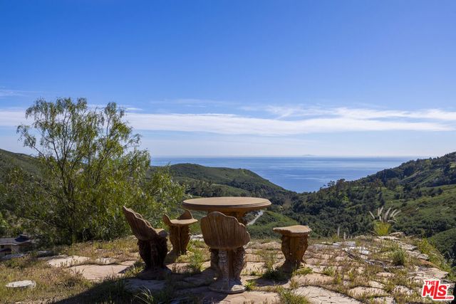 3030 Encinal Canyon Road, Malibu, CA 90265