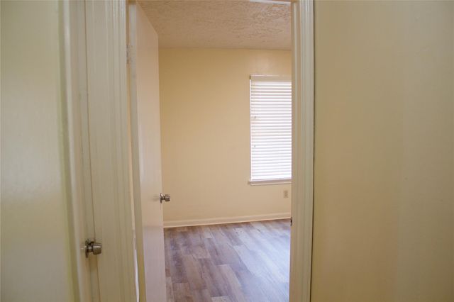 16326 Quail Place Drive, Houston, TX 77489