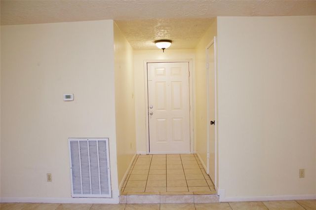 16326 Quail Place Drive, Houston, TX 77489