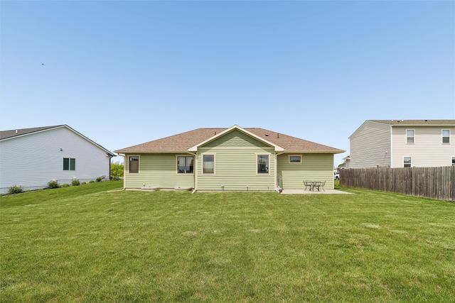 711 Lily Lane, Pleasantville, IA 50225