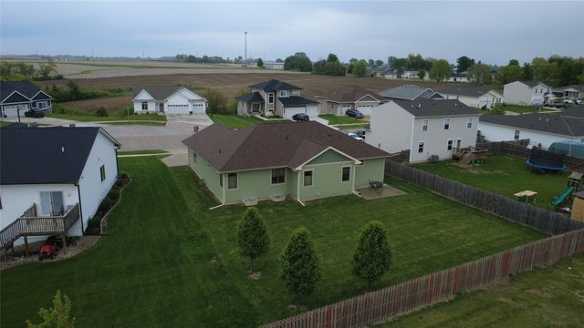 711 Lily Lane, Pleasantville, IA 50225