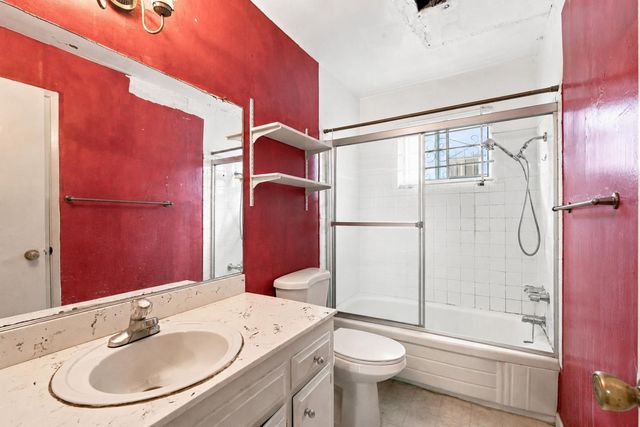 3520 Custer Street, Oakland, CA 94601
