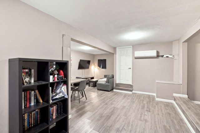 3520 Custer Street, Oakland, CA 94601