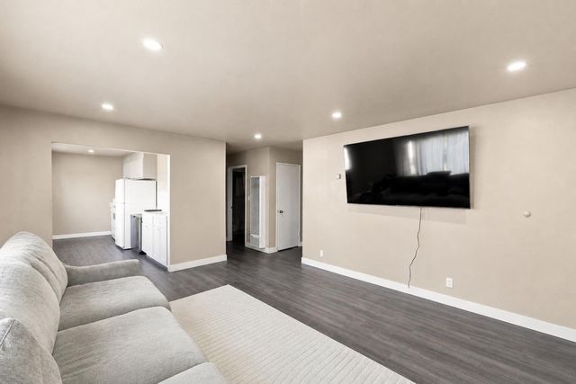 3520 Custer Street, Oakland, CA 94601