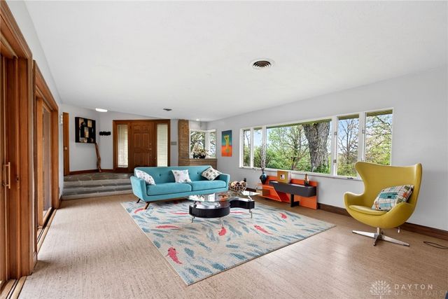 3183 Locust Camp Road, Kettering, OH 45419