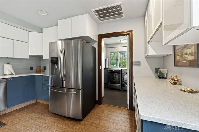 3183 Locust Camp Road, Kettering, OH 45419