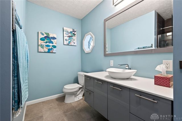 3183 Locust Camp Road, Kettering, OH 45419