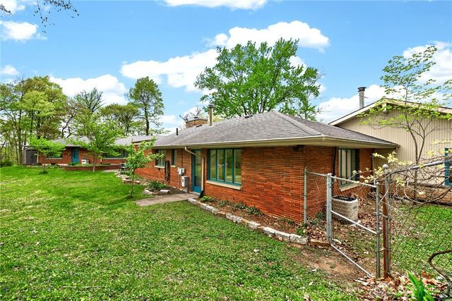3183 Locust Camp Road, Kettering, OH 45419