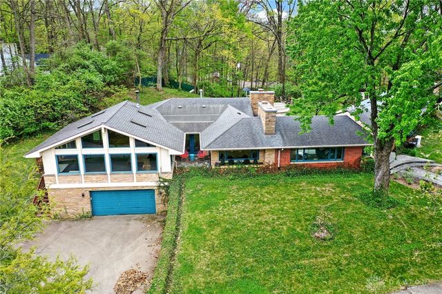 3183 Locust Camp Road, Kettering, OH 45419
