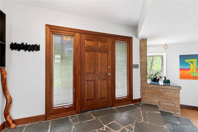 3183 Locust Camp Road, Kettering, OH 45419