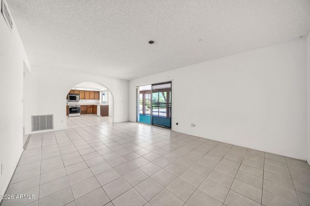 4428 W Villa Theresa Drive, Glendale, AZ 85308