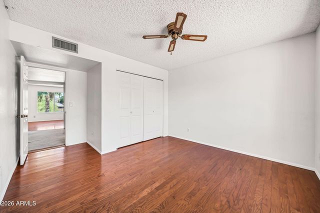 4428 W Villa Theresa Drive, Glendale, AZ 85308