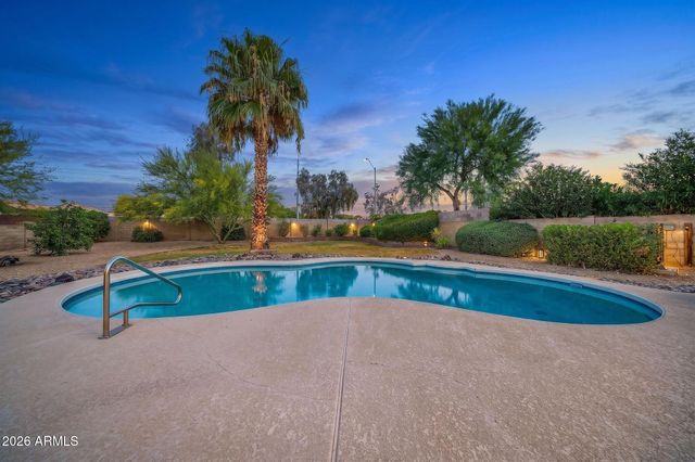 4428 W Villa Theresa Drive, Glendale, AZ 85308