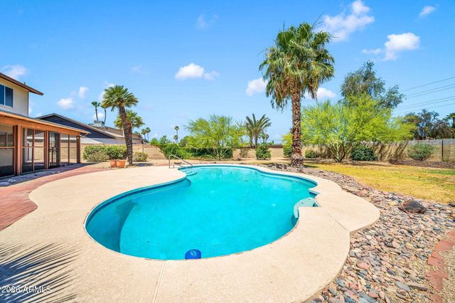 4428 W Villa Theresa Drive, Glendale, AZ 85308