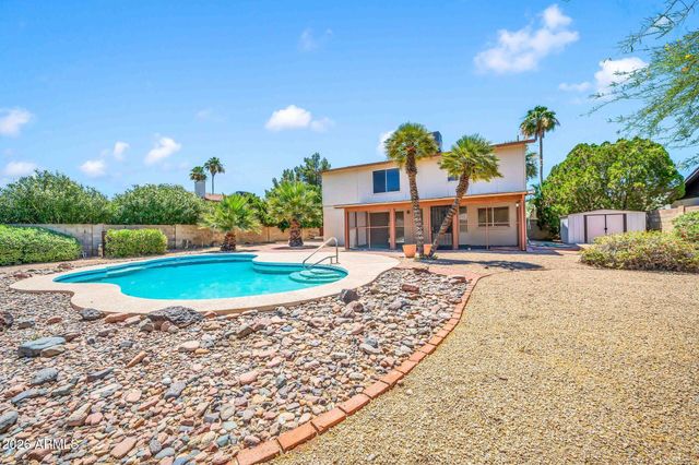 4428 W Villa Theresa Drive, Glendale, AZ 85308