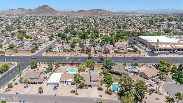 4428 W Villa Theresa Drive, Glendale, AZ 85308