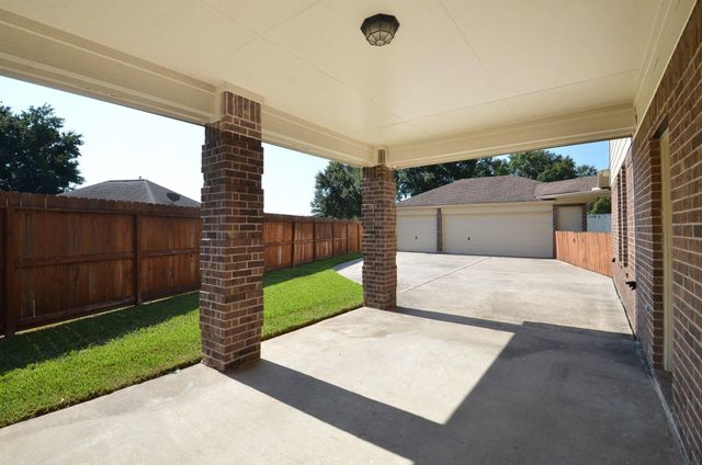 18302 Glenn Haven Estates Drive, Spring, TX 77379