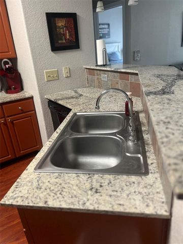 1711 Old Spanish Trail 147, Houston, TX 77054