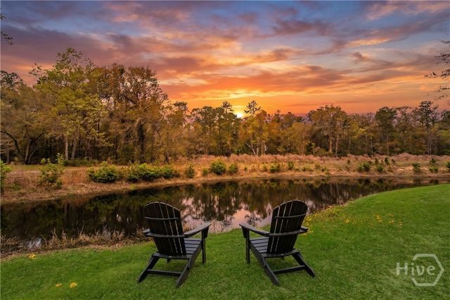 405 Ridgewood Park Drive N, Richmond Hill, GA 31324