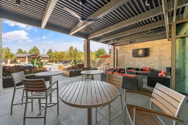 950 Pullman Place, 27, Columbus, OH 43212