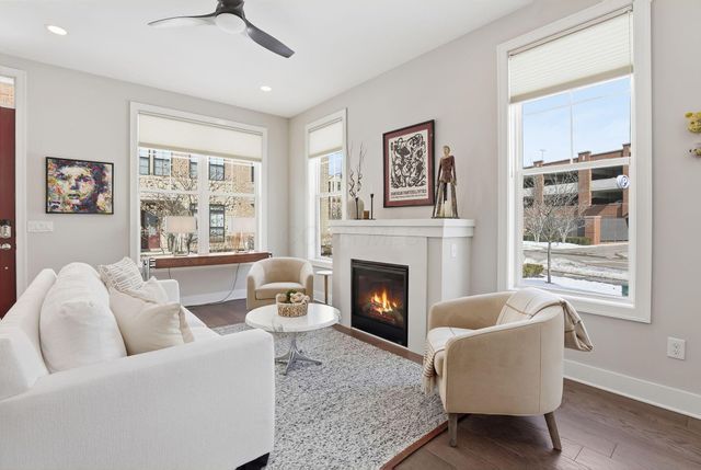 950 Pullman Place, 27, Columbus, OH 43212