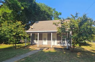 200 Trollinger Street, Whitesboro, TX 76273