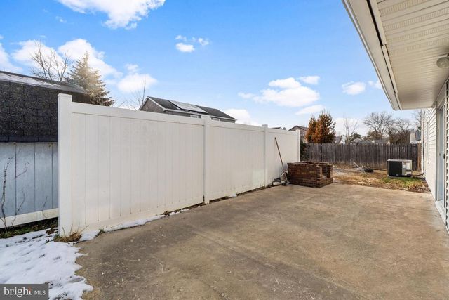 46 PARISH LN, Willingboro, NJ 08046