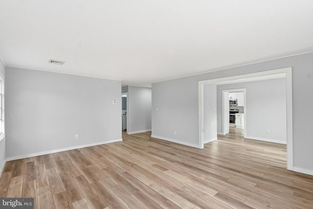 46 PARISH LN, Willingboro, NJ 08046