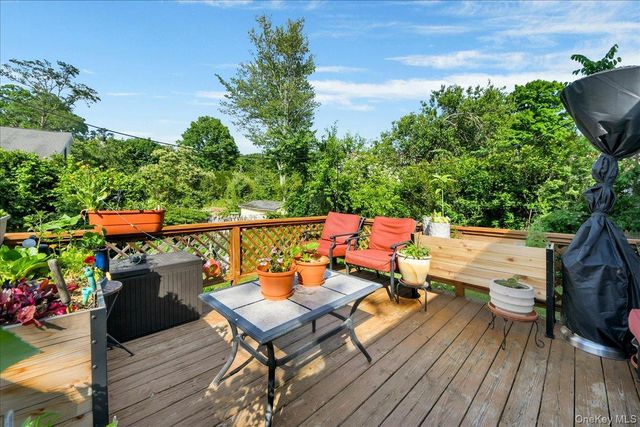 53 Pleasantville Road, Ossining, NY 10562